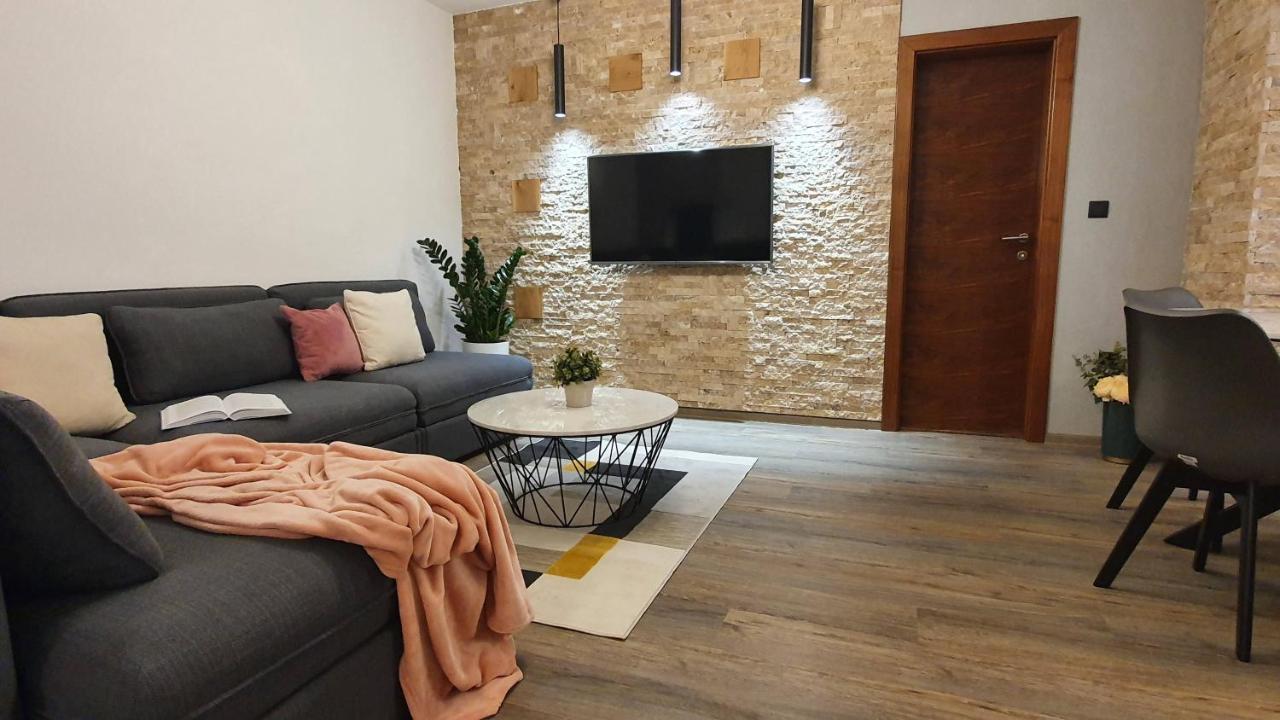 Apartments Lucic Slunj Exterior foto